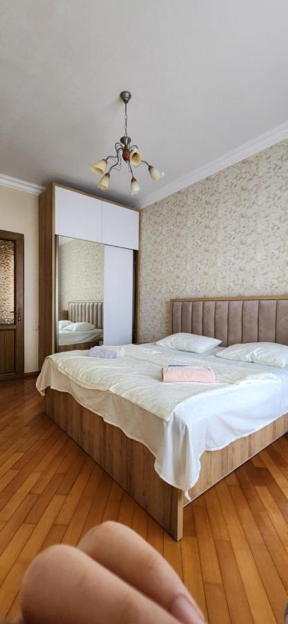 Gelahouse Lejlighedshotel Batumi Eksteriør billede