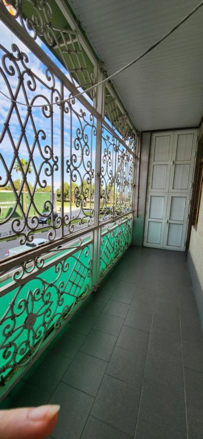 Gelahouse Lejlighedshotel Batumi Eksteriør billede